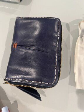 49 Square Miles NWOT Clingy - Navy Leather Zip Around Wallet Clutch w/ Dust Bag